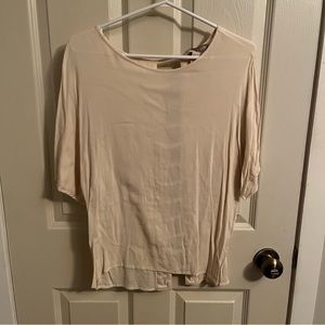 Forever 21 Woman’s Light Pink Shirt